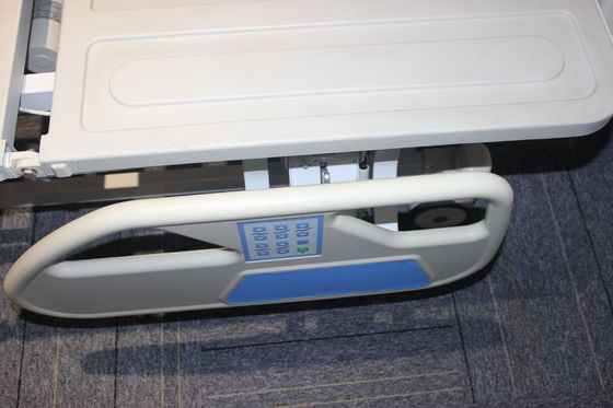 Producent pięciu funkcjonalnych elektrycznych łóżek szpitalnych z certyfikatem ISO, CE YC-E5638K